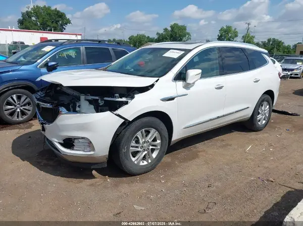 5GAEVAKW8MJ136277 2021 BUICK ENCLAVE - Image 2