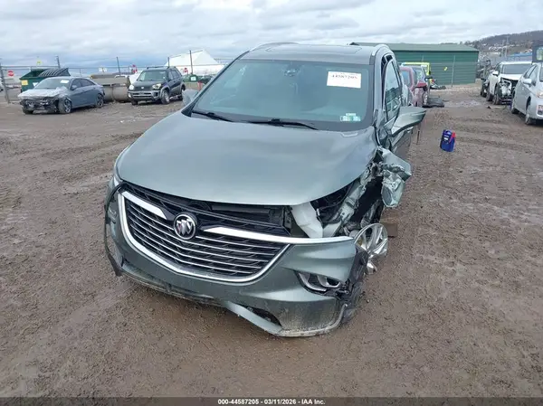 5GAEVAKW8NJ189708 2022 BUICK ENCLAVE - Image 2