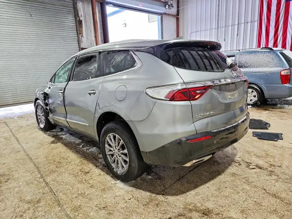 5GAEVAKW8PJ155321 2023 BUICK ENCLAVE - Image 2