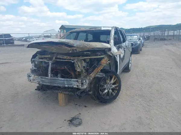 5GAEVAKW8PJ162902 2023 BUICK ENCLAVE - Image 2