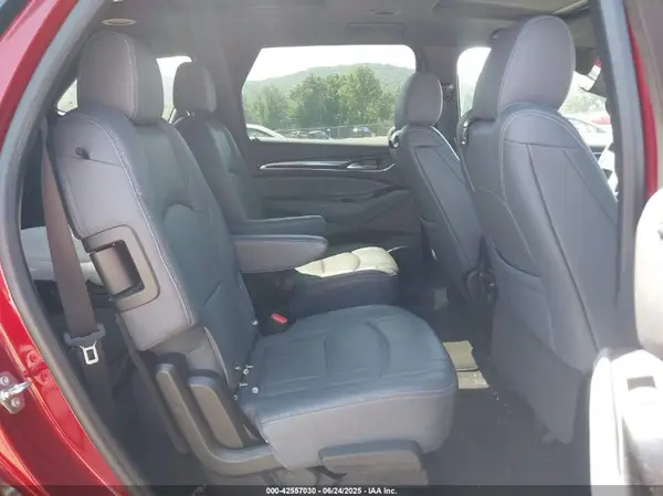 5GAEVAKW8PJ180848 2023 BUICK ENCLAVE - Image 8