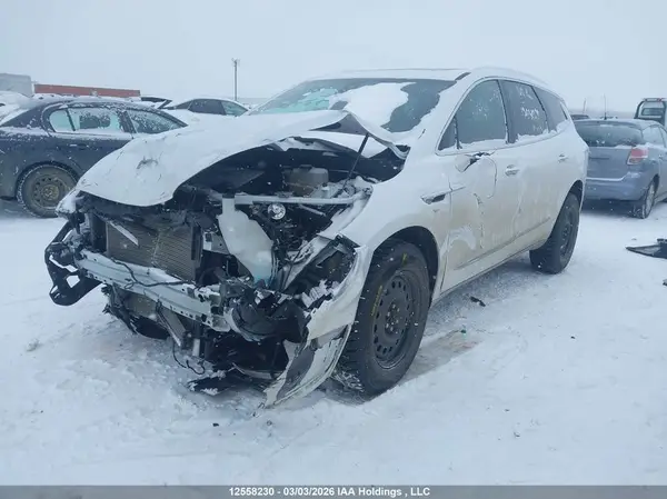 5GAEVAKW8PJ258223 2023 BUICK ENCLAVE - Image 2