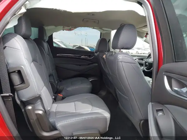 5GAEVAKW9JJ138163 2018 BUICK ENCLAVE - Image 8