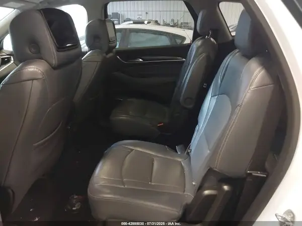5GAEVAKW9JJ163547 2018 BUICK ENCLAVE - Image 8