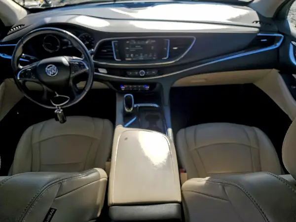 5GAEVAKW9JJ263602 2018 BUICK ENCLAVE - Image 8