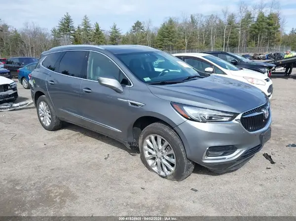 5GAEVAKW9KJ130145 2019 BUICK ENCLAVE - Image 1