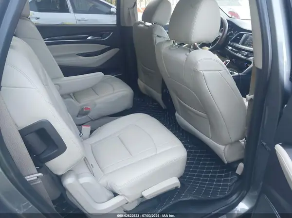 5GAEVAKW9KJ286816 2019 BUICK ENCLAVE - Image 8