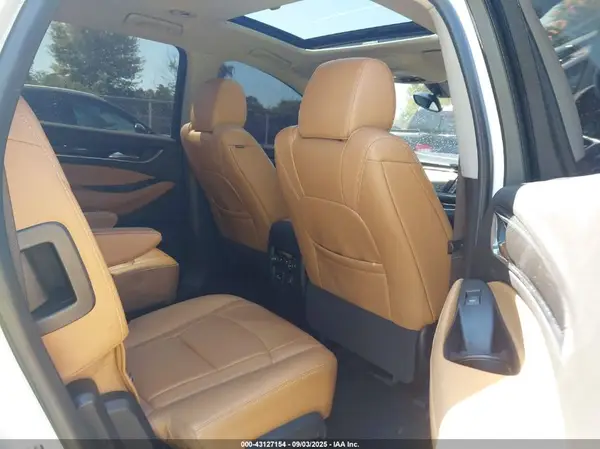 5GAEVAKW9KJ308460 2019 BUICK ENCLAVE - Image 8