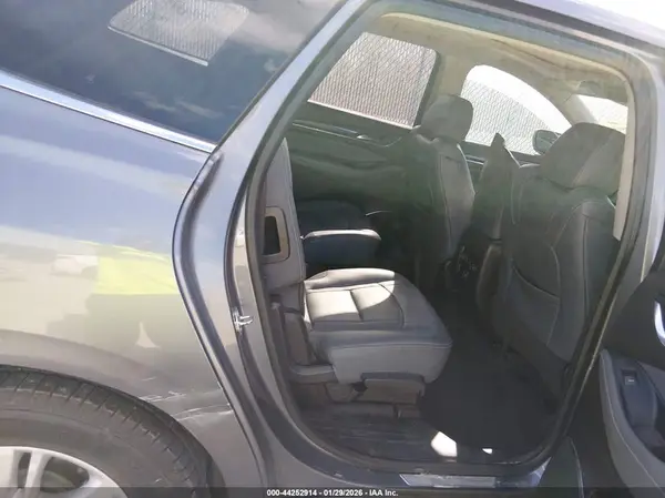 5GAEVAKW9LJ216606 2020 BUICK ENCLAVE - Image 8