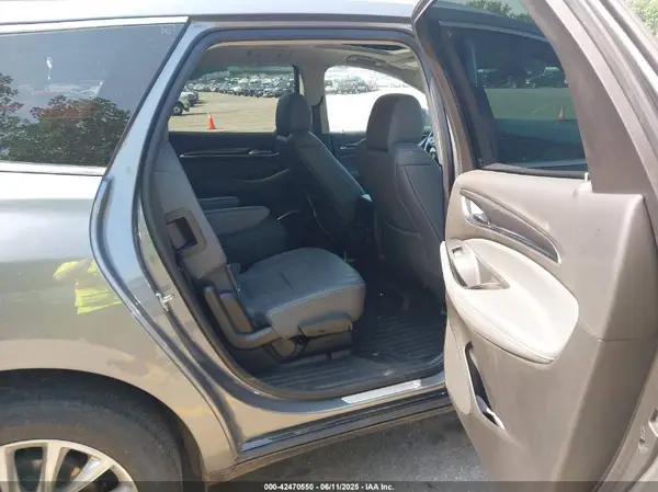5GAEVAKW9MJ103837 2021 BUICK ENCLAVE - Image 8