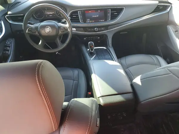 5GAEVAKW9MJ130908 2021 BUICK ENCLAVE - Image 8