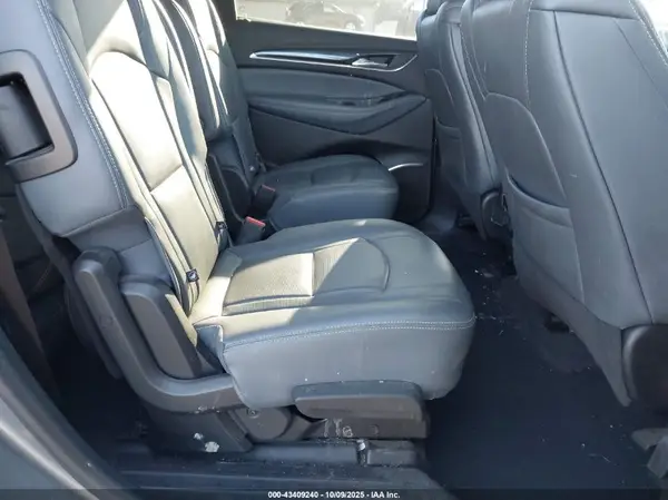 5GAEVAKW9MJ158210 2021 BUICK ENCLAVE - Image 8