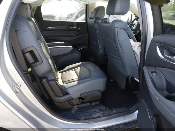 5GAEVAKW9MJ206109 2021 BUICK ENCLAVE - Image 8