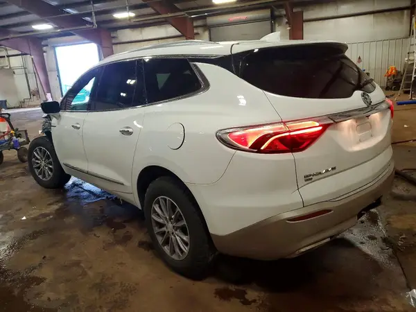 5GAEVAKW9NJ107372 2022 BUICK ENCLAVE - Image 2