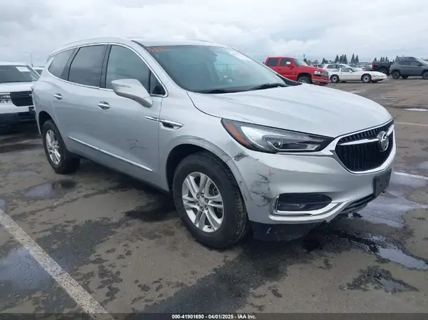 5GAEVAKWXJJ135997 2018 BUICK ENCLAVE - Image 1