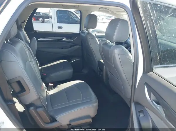 5GAEVAKWXJJ152881 2018 BUICK ENCLAVE - Image 8