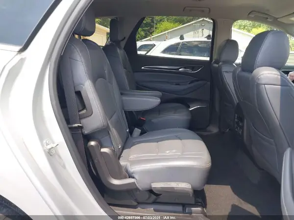 5GAEVAKWXJJ241303 2018 BUICK ENCLAVE - Image 8