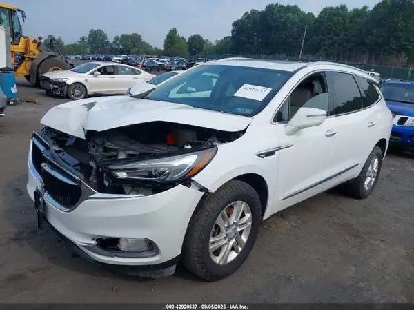 5GAEVAKWXKJ263576 2019 BUICK ENCLAVE - Image 2