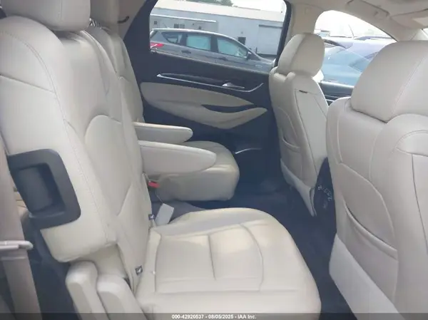 5GAEVAKWXKJ263576 2019 BUICK ENCLAVE - Image 8