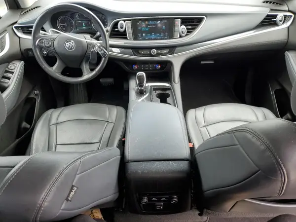 5GAEVAKWXKJ315059 2019 BUICK ENCLAVE - Image 8
