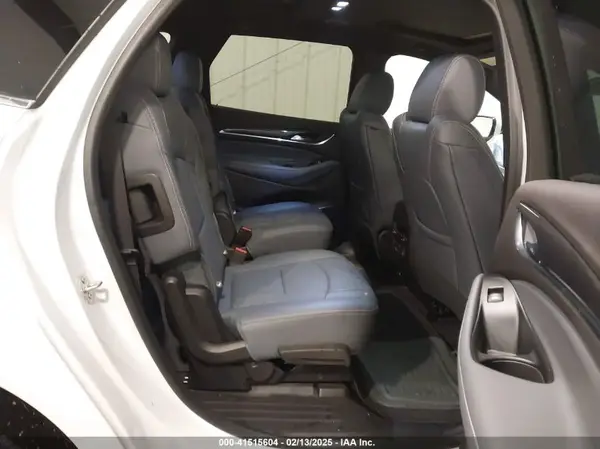 5GAEVAKWXRJ106169 2024 BUICK ENCLAVE - Image 8