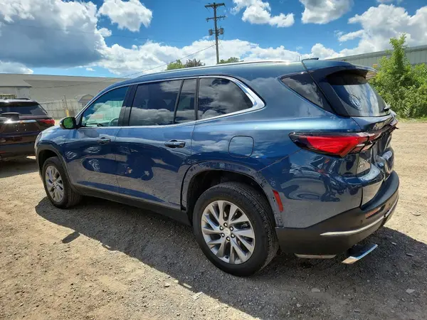 5GAEVARS0SJ116864 2025 BUICK ENCLAVE - Image 2