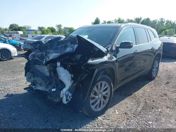 5GAEVARS4SJ275158 2025 BUICK ENCLAVE - Image 2