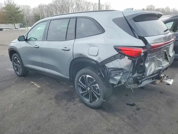 5GAEVBKS4TJ243280 2026 BUICK ENCLAVE - Image 2