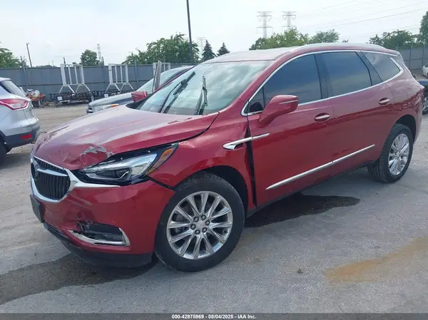 5GAEVBKW0JJ120494 2018 BUICK ENCLAVE - Image 2
