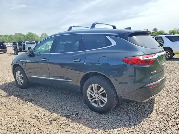 5GAEVBKW0JJ216173 2018 BUICK ENCLAVE - Image 2