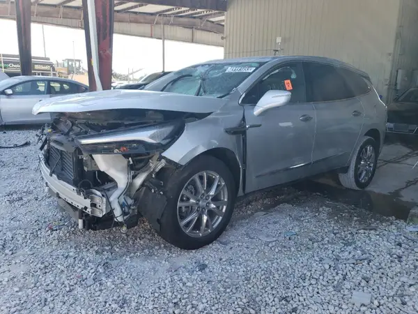 5GAEVBKW0NJ119349 2022 BUICK ENCLAVE - Image 1