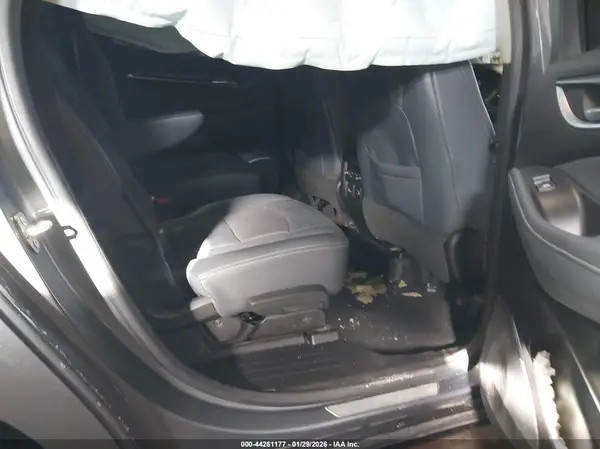 5GAEVBKW1JJ140091 2018 BUICK ENCLAVE - Image 8