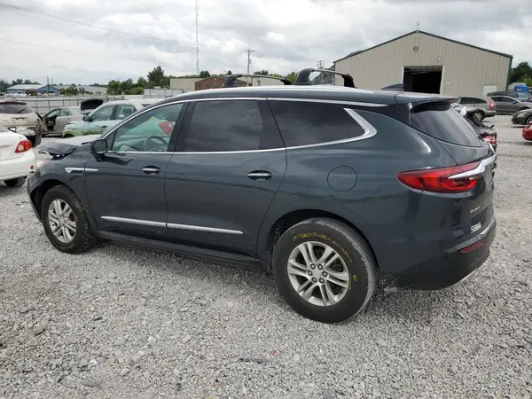 5GAEVBKW1JJ143069 2018 BUICK ENCLAVE - Image 2