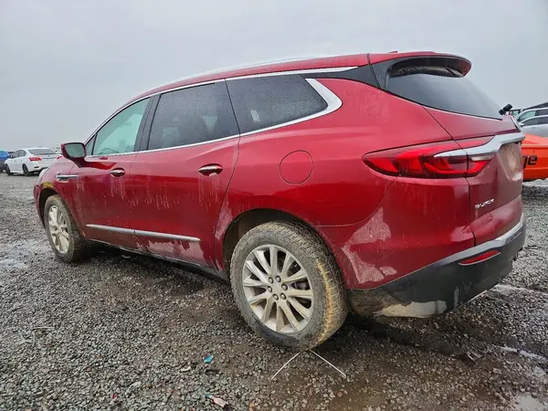 5GAEVBKW1JJ152581 2018 BUICK ENCLAVE - Image 2