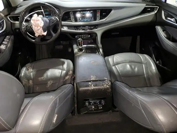 5GAEVBKW1JJ276527 2018 BUICK ENCLAVE - Image 8