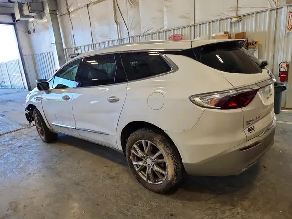 5GAEVBKW1NJ163506 2022 BUICK ENCLAVE - Image 2