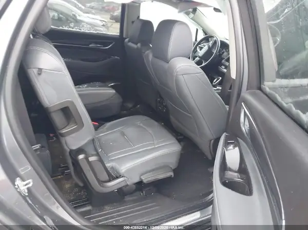 5GAEVBKW2JJ210410 2018 BUICK ENCLAVE - Image 8
