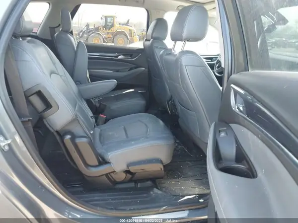 5GAEVBKW2JJ283194 2018 BUICK ENCLAVE - Image 8