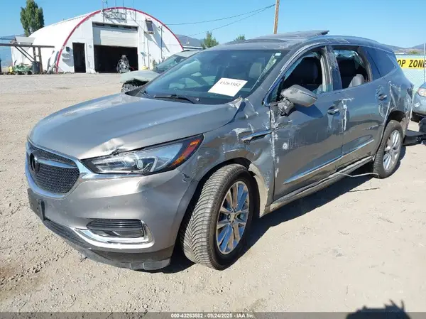 5GAEVBKW2KJ250620 2019 BUICK ENCLAVE - Image 2