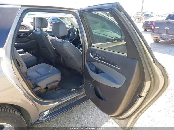5GAEVBKW2KJ250620 2019 BUICK ENCLAVE - Image 8