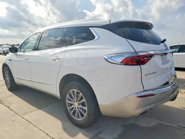 5GAEVBKW2NJ129073 2022 BUICK ENCLAVE - Image 2