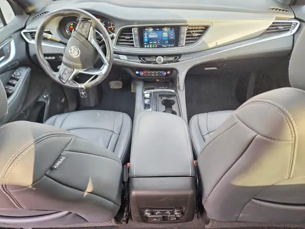 5GAEVBKW2PJ197103 2023 BUICK ENCLAVE - Image 8