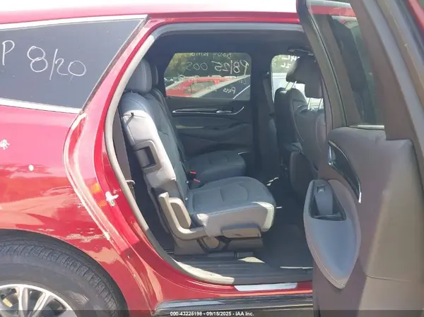 5GAEVBKW2RJ126082 2024 BUICK ENCLAVE - Image 8
