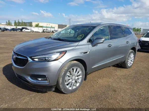 5GAEVBKW3JJ126581 2018 BUICK ENCLAVE - Image 2