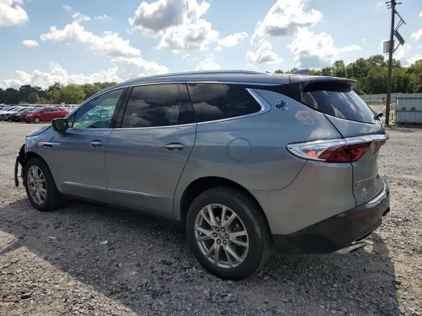 5GAEVBKW3PJ256725 2023 BUICK ENCLAVE - Image 2