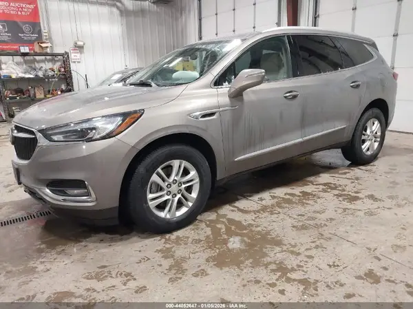 5GAEVBKW4JJ141414 2018 BUICK ENCLAVE - Image 2