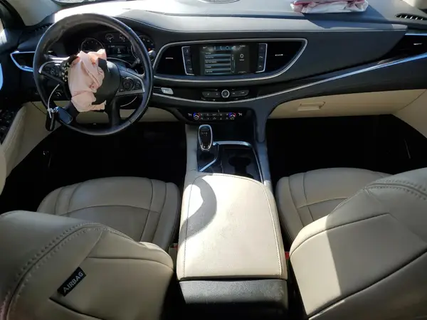 5GAEVBKW4JJ200834 2018 BUICK ENCLAVE - Image 8