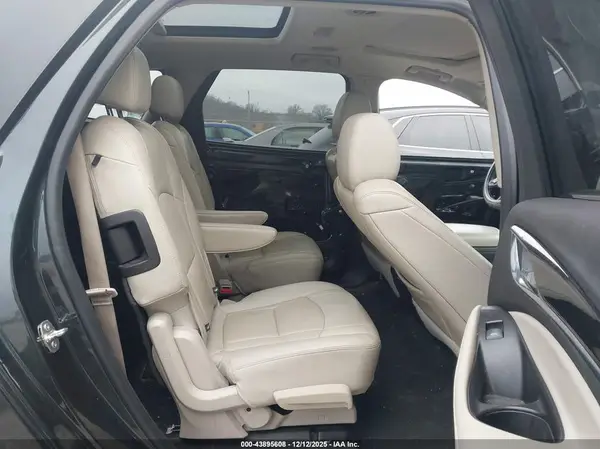 5GAEVBKW4KJ213715 2019 BUICK ENCLAVE - Image 8