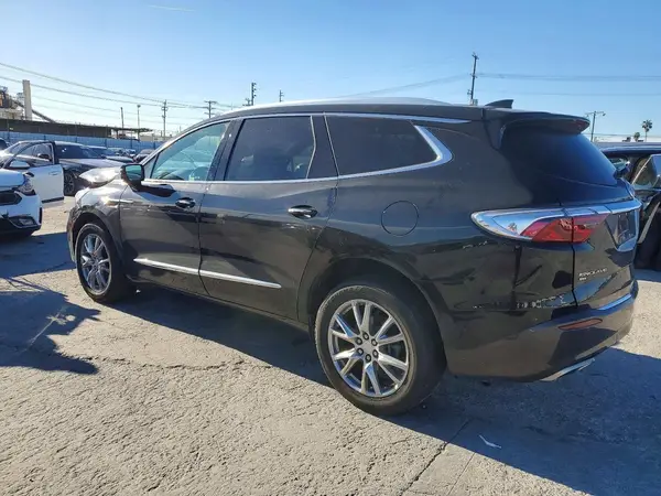 5GAEVBKW4NJ134064 2022 BUICK ENCLAVE - Image 2