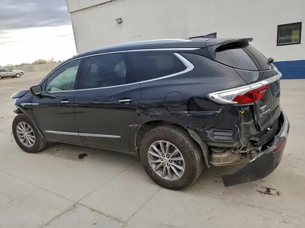 5GAEVBKW4RJ127377 2024 BUICK ENCLAVE - Image 2